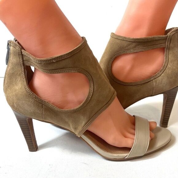 Tahari Suede Leather Heeled Sandals Women's Sz 9M Brown Beige Open Toe Back Zip - Picture 2 of 12